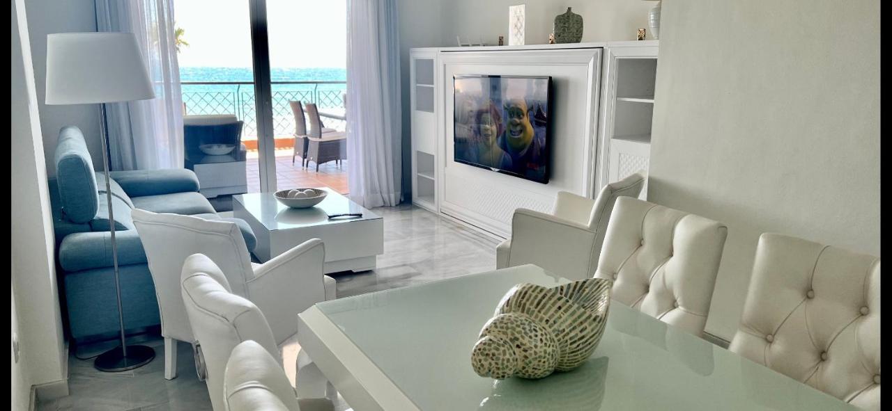 Mi Capricho B16 Beachfront Apartment La Cala De Mijas Eksteriør billede