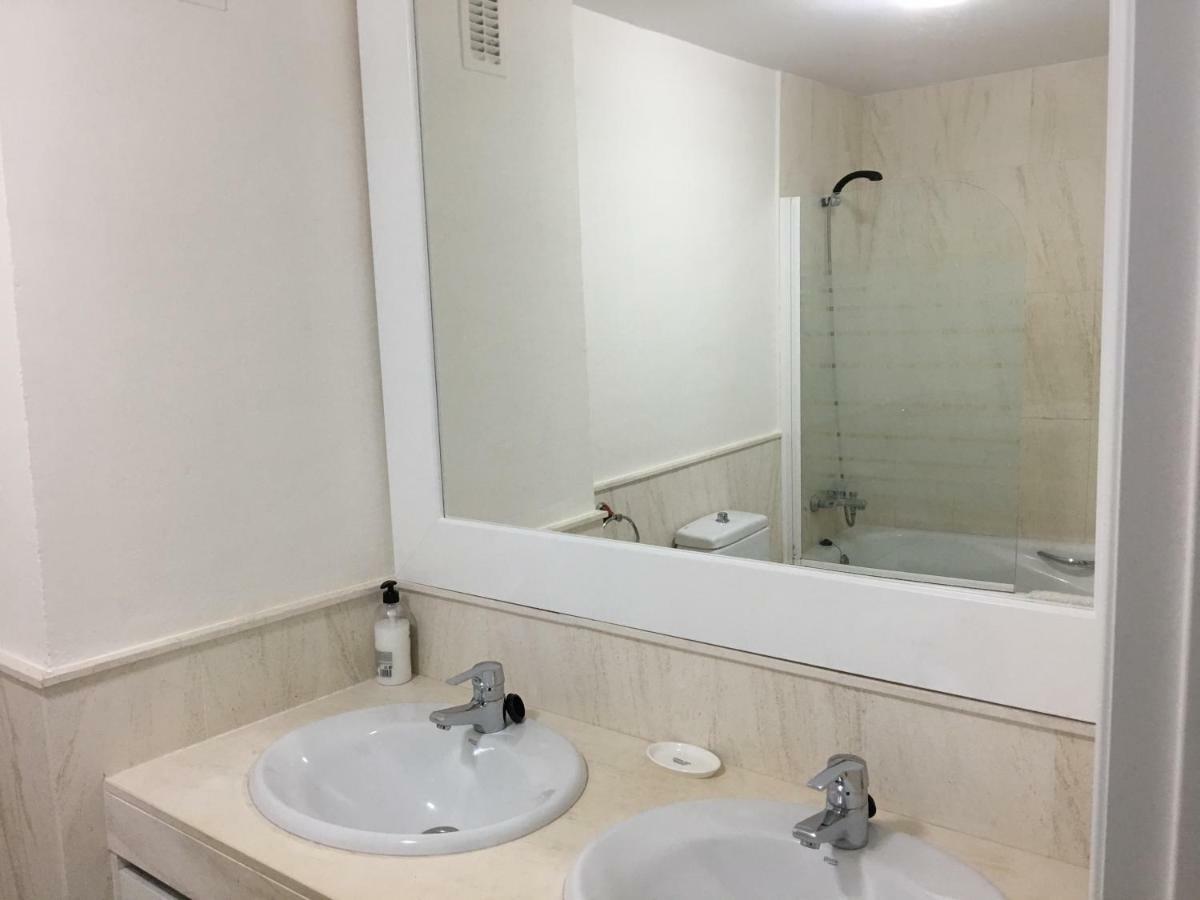 Mi Capricho B16 Beachfront Apartment La Cala De Mijas Eksteriør billede