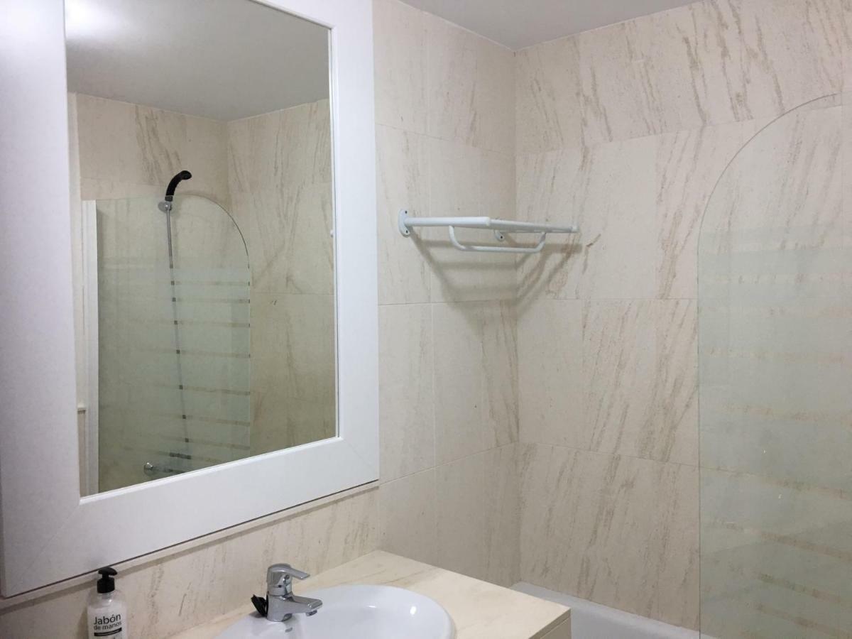 Mi Capricho B16 Beachfront Apartment La Cala De Mijas Eksteriør billede
