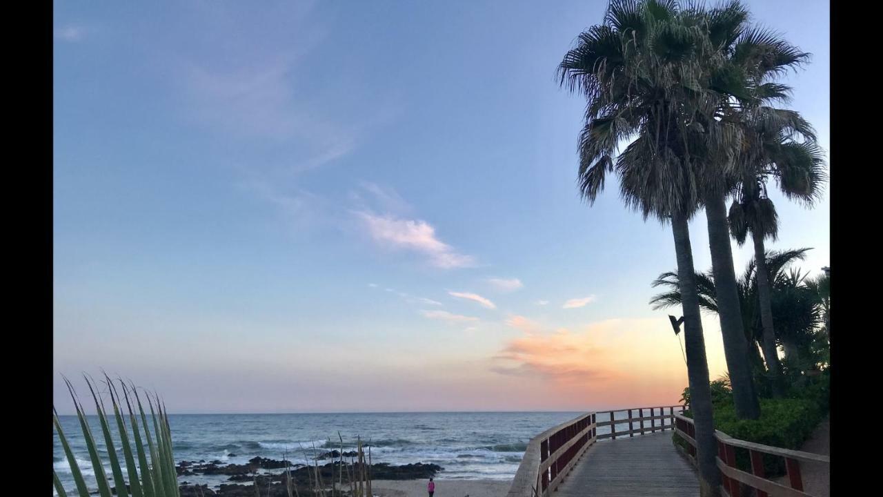 Mi Capricho B16 Beachfront Apartment La Cala De Mijas Eksteriør billede