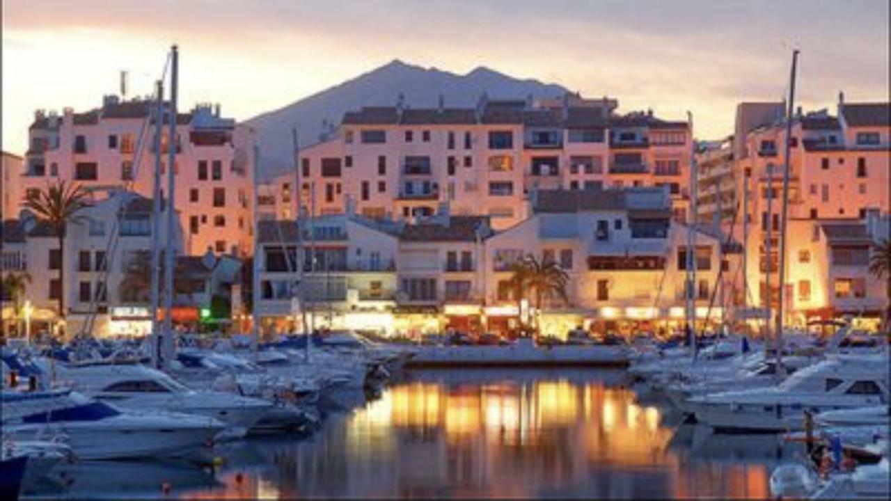 Mi Capricho B16 Beachfront Apartment La Cala De Mijas Eksteriør billede